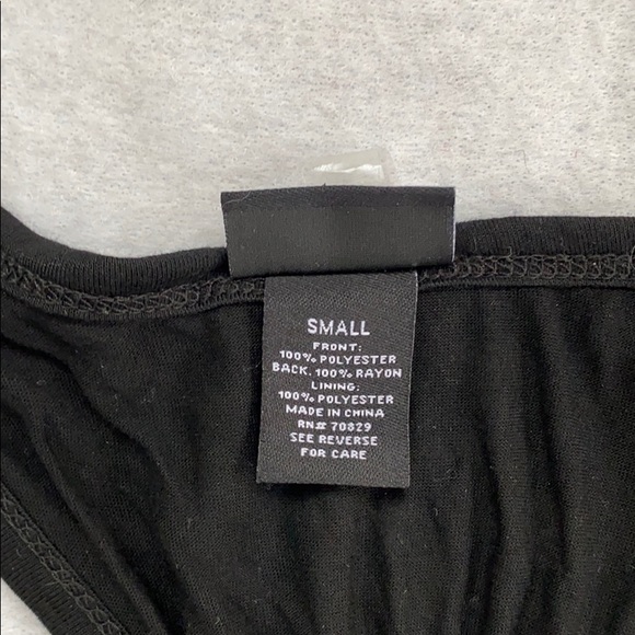 Rue21 Black, Red Sequined Pullover Top Size S - Picture 5 of 7